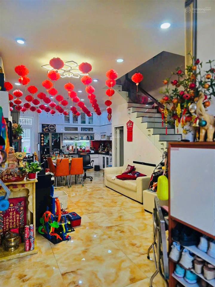 Bán gấp căn nhà tâm huyết, giá yêu thương, full nội thất