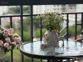 Bán căn hộ mỹ đức, nguyễn đức cảnh quận 7 121 m2, 3pn view sông căn góc,  0917 761 *** e trang