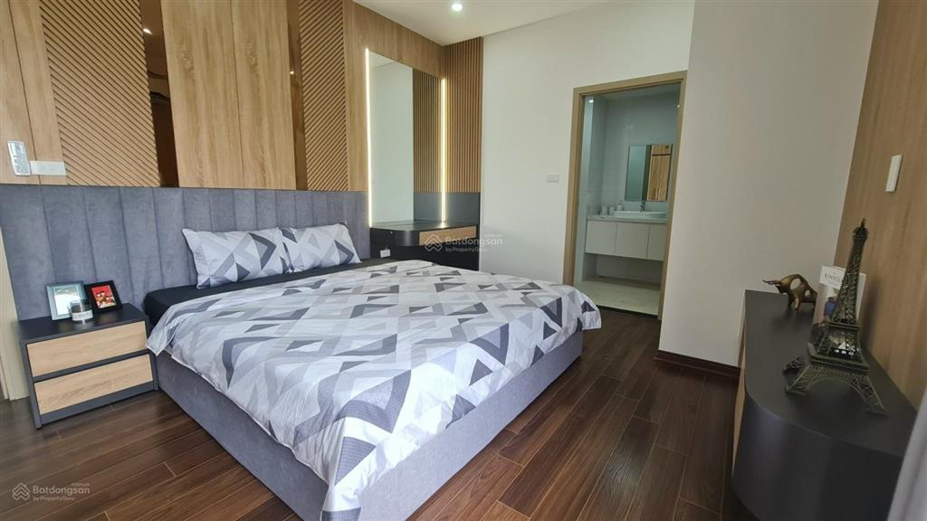 Bán căn hộ 135m2 tecco garden, đã có sổ, bàn giao nguyên bản, nhà mới