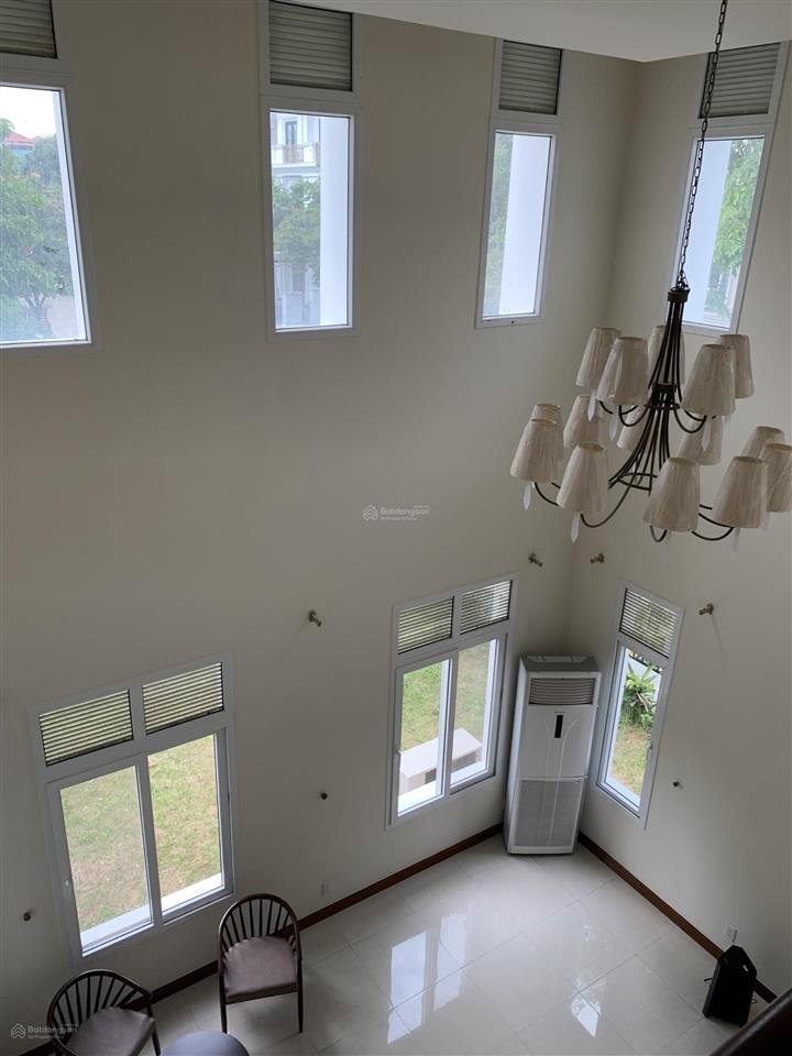 Cho thuê biệt thự kđt splendora, bắc an khánh. dt 270m2. 5pn. giá 28 triệu  0972 682 ***