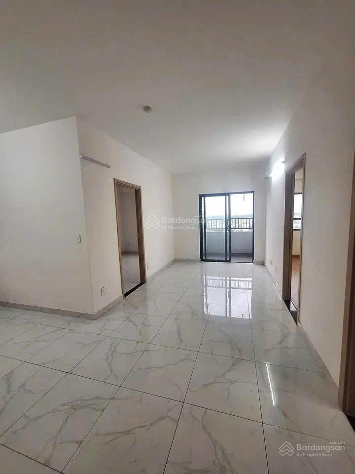 Cách trung tâm q1 30p  bán nhanh căn góc 70m2, 2pn2wc, sổ hồng riêng, giá 2 tỷ 8 tl