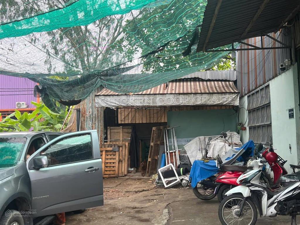 Cho thuê kho 320m2, 25 triệu, tại 61/72 phạm hùng, p 4, q8, hcm