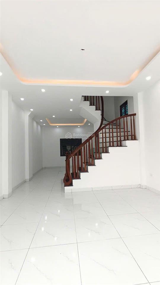 Chính chủ bán nhà 43,3m2 x 3 tầng, 3 mặt thoáng tại hoài đức, chỉ 3,58 tỷ