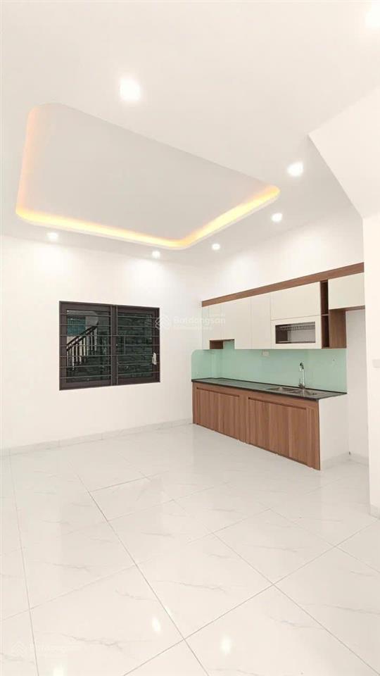 Chính chủ bán nhà 43,3m2 x 3 tầng, 3 mặt thoáng tại hoài đức, chỉ 3,58 tỷ