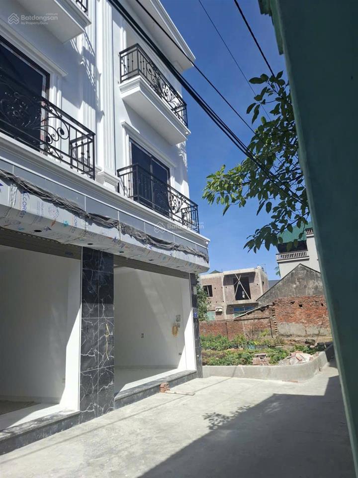 Chính chủ bán nhà căn góc 50m² x3t trung tâm quốc oai