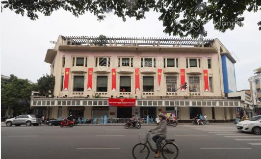 Cho thuê mặt bằng 540m2 mặt phố đinh tiên hoàng view hồ gươm