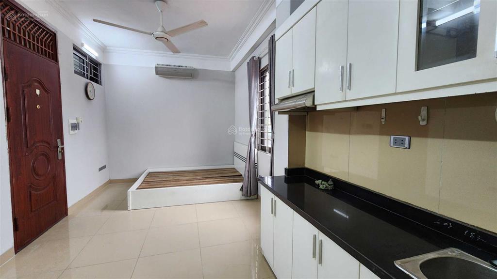 Ccmn 5 sao phố nguyễn đình hoàn, cầu giấy