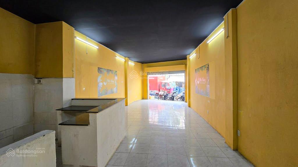 Cho thuê mặt bằng kinh doanh đường hòa hưng, quận 10 dt 4x13m