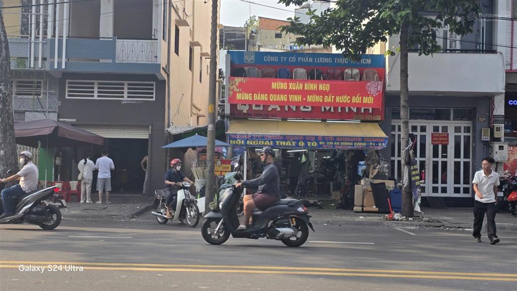 Cho thuê mặt bằng kinh doanh nguyên căn ngang 5.5x15m tại đường an dương vương quận 5