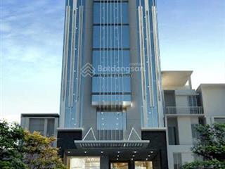 Cho thuê văn phòng tầng trệt lửng 150m2 vị trí đẹp tại trường sơn, tân bình