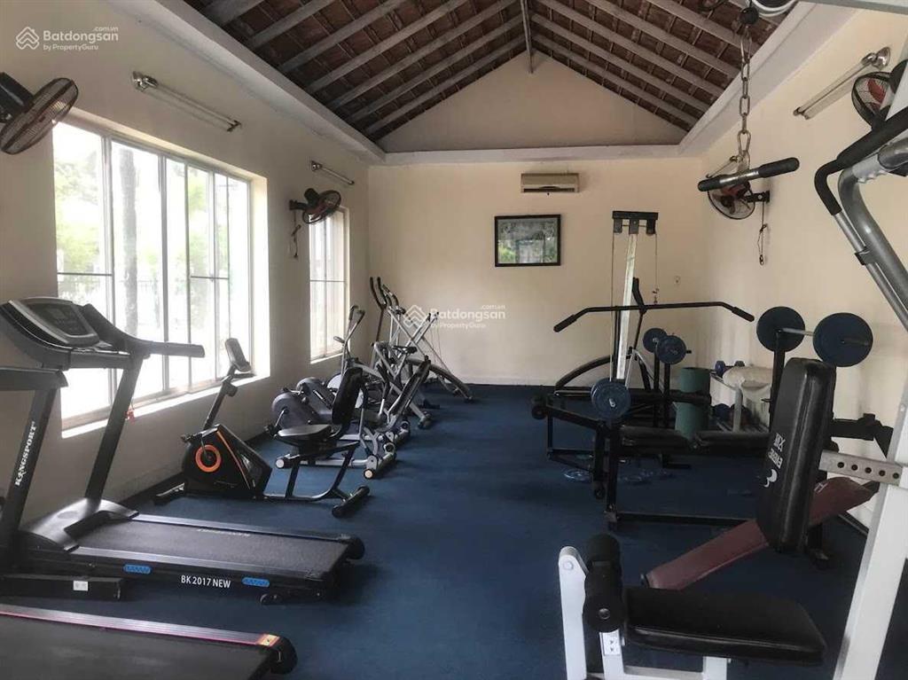 Biệt thự góc 2mt hẻm 8m đường trần hưng đạo thông trần đình xu q1, dt 320.8m2, giá chỉ 87 tỷ