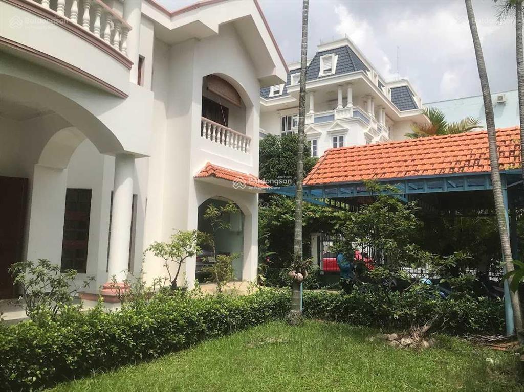 Nhà bán gần góc ngã tư trần bình trọng  cao đạt q5, dt 4x11m, 3 lầu, giá chỉ 14.4 tỷ