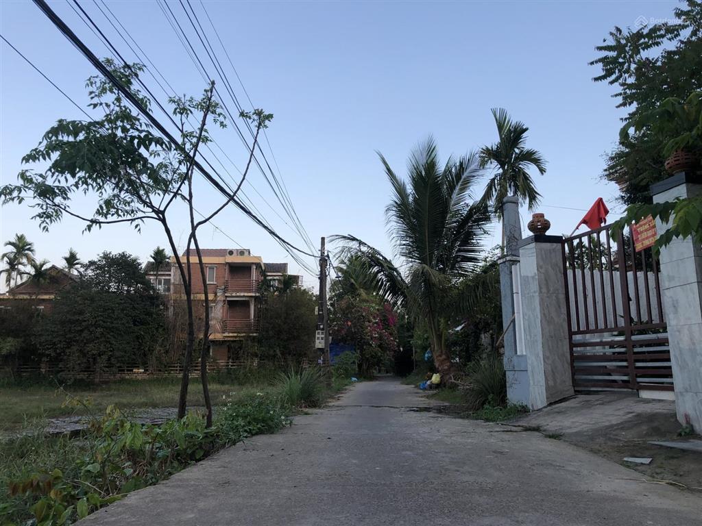 Bán đất khu vực tập trung nhiều villa, khách sạn tại hội an  cách chợ bà lê chỉ 500m (ms525)