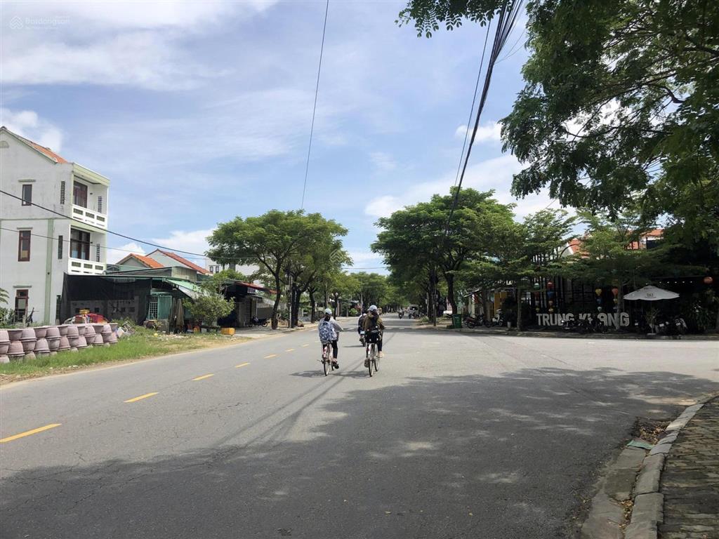 Đã có sổ sẵn sàng công chứng bán đất royal thanh hà  hội an. trục đẹp nhất