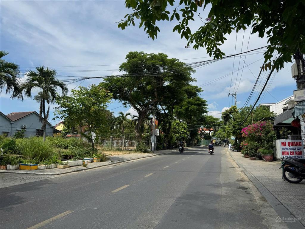 Bán nhà mặt tiền đường nguyễn duy hiệu  hội an. vị trí đắc địa  giá sập hầm (ms130)