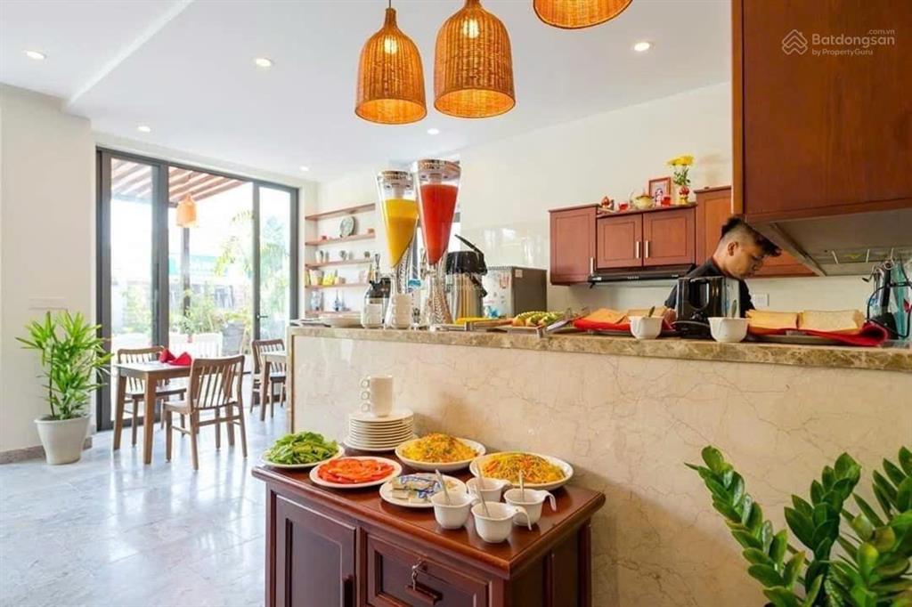 Bán villa gần ngay trung tâm phố cổ hội an đường ô tô thông thoáng, thiết kế hiện đại (ms552)