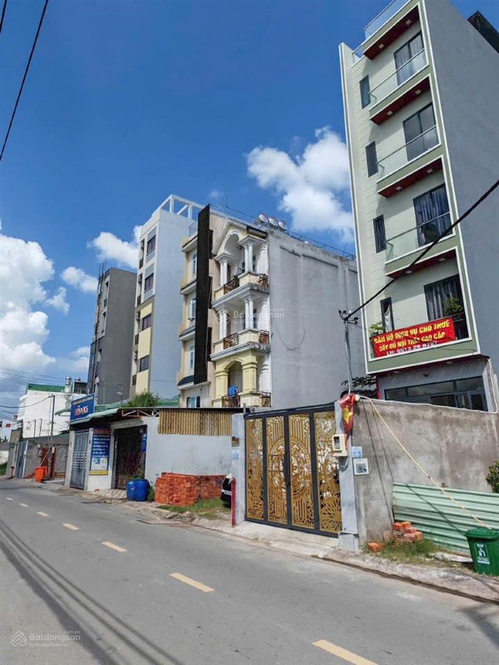 Bán gấp đất mặt tiền võ văn hát, dt 100m2 xây cao tầng, gần đại học tài chính marketing, sổ sẵn