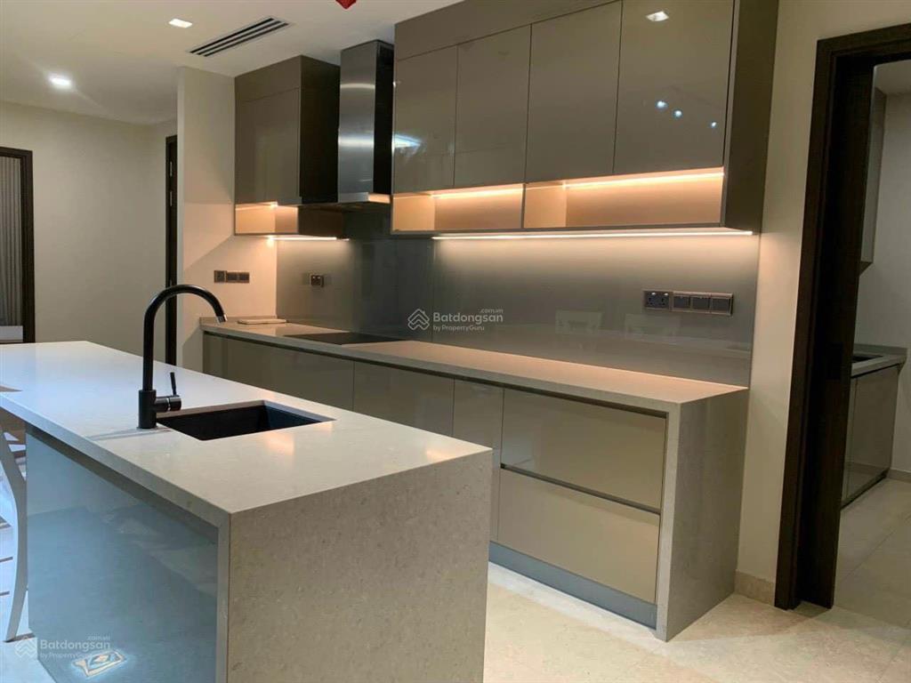 Hàng độc  bán 4pn q2 thảo điền view trực diện sông, đẹp lung linh, yên tĩnh, thang máy riêng
