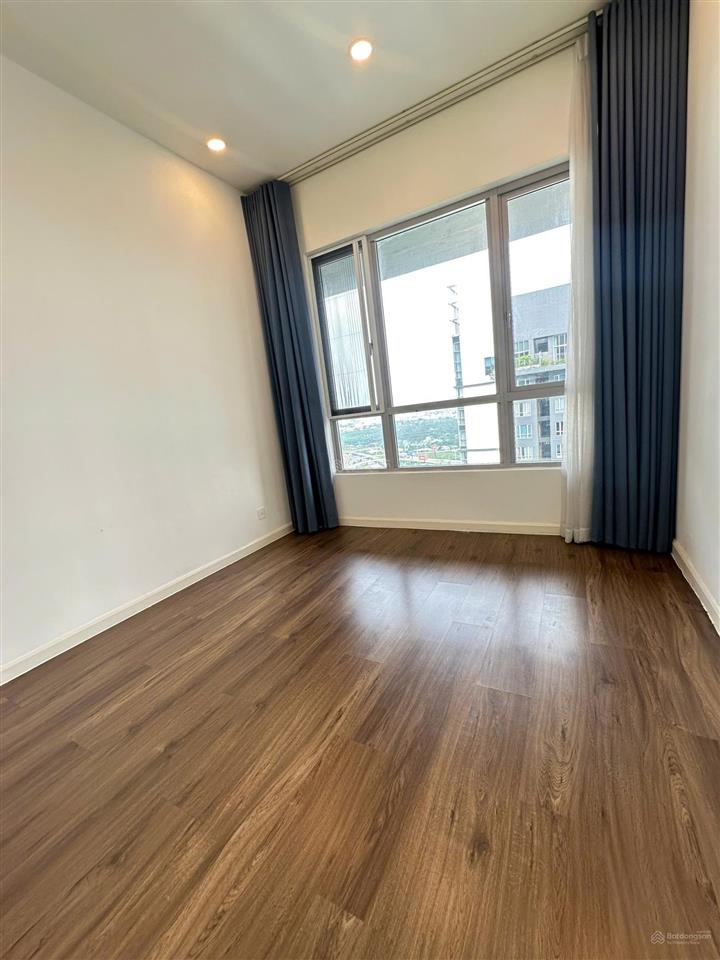 Hàng hiếm  bán nhanh 3 phòng ngủ lớn estella heights, tháp thương mại, view thoáng, sổ hồng sẵn
