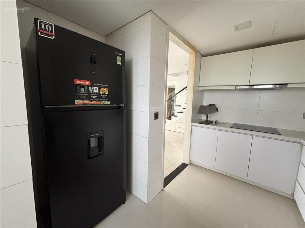 Cho thuê penthouse the estella 4pn, nội thất cơ bản, giá chỉ 69 triệu/tháng, quá rẻ