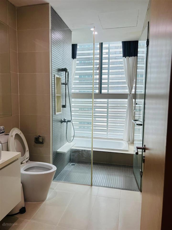 Kẹt dòng tiền, hạ giá 2 tỷ bán nhanh căn hộ 3pn the vista an phú view pool, sổ hồng giá rẻ đầu tư