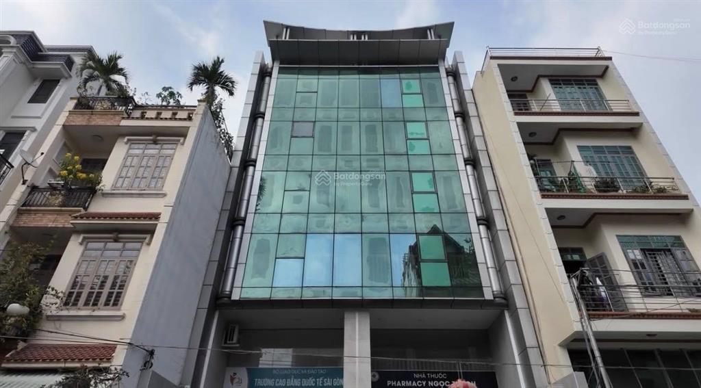 Tòa nhà mặt tiền đường nguyễn quang bích, ngay nhà ga t3, dt 10.5 x 26m, hầm 7 tầng