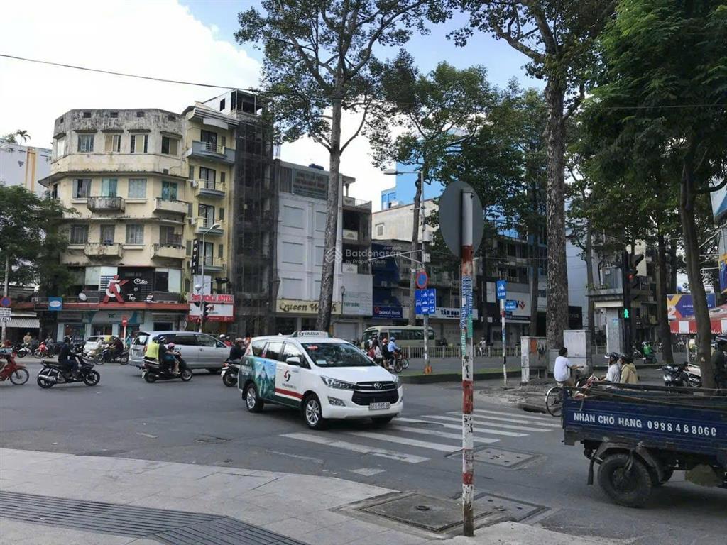 Bán tòa nhà mt trần đình xu  góc trần hưng đạo, q1, 170.1m, 8 tầng, dòng tiền 400tr/th