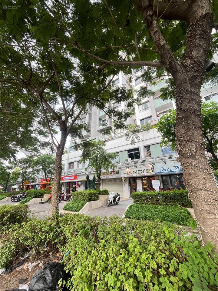 Bán nhà mặt tiền hương lộ 3, ngay aeon mall tân phú, dt 16 x 37m, đang cho highlands coffee thuê