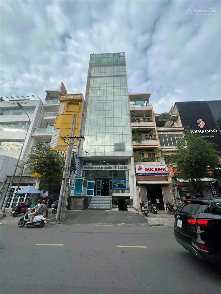 Tòa nhà mặt tiền sư vạn hạnh, p.12  quận 10 đối diện vạn hạnh mall dòng tiền 230tr/tháng