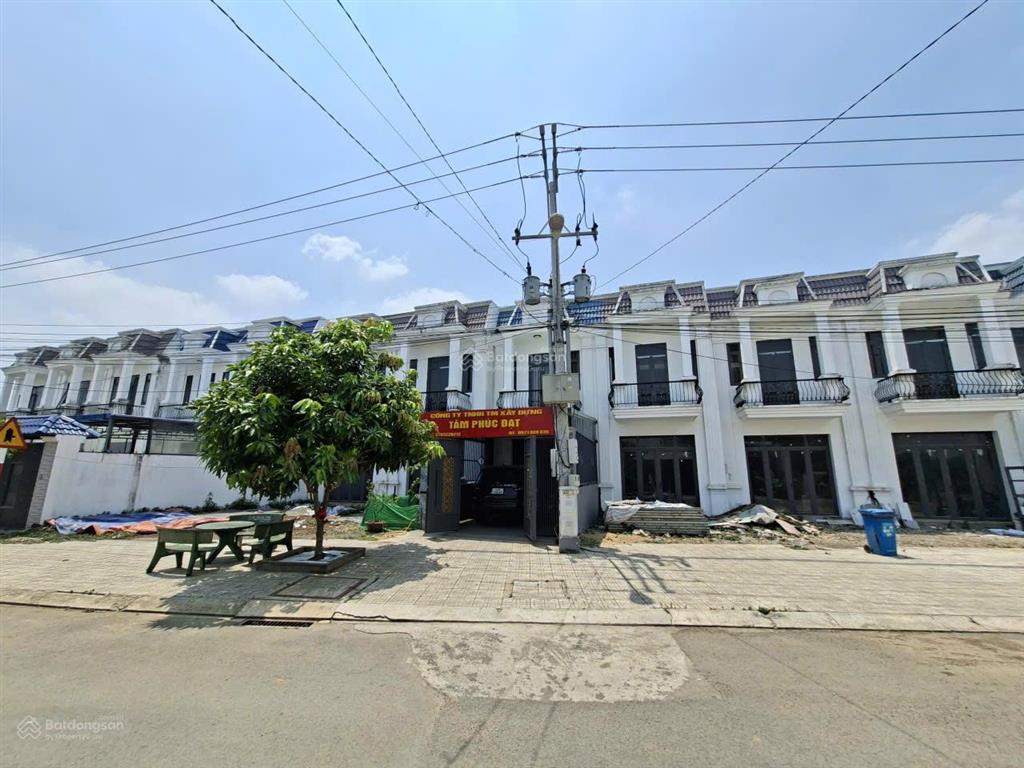 Bán gấp nhà riêng 90m2 tại khu nhà ở thương mại thạnh phước riverside, tân uyên, bình dương