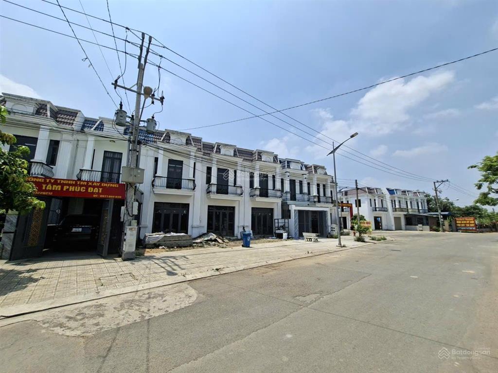 Bán gấp nhà riêng 90m2 tại khu nhà ở thương mại thạnh phước riverside, tân uyên, bình dương