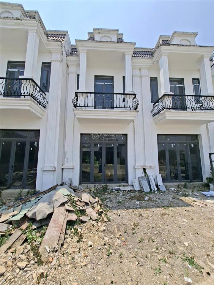 Bán gấp nhà riêng 90m2 tại khu nhà ở thương mại thạnh phước riverside, tân uyên, bình dương