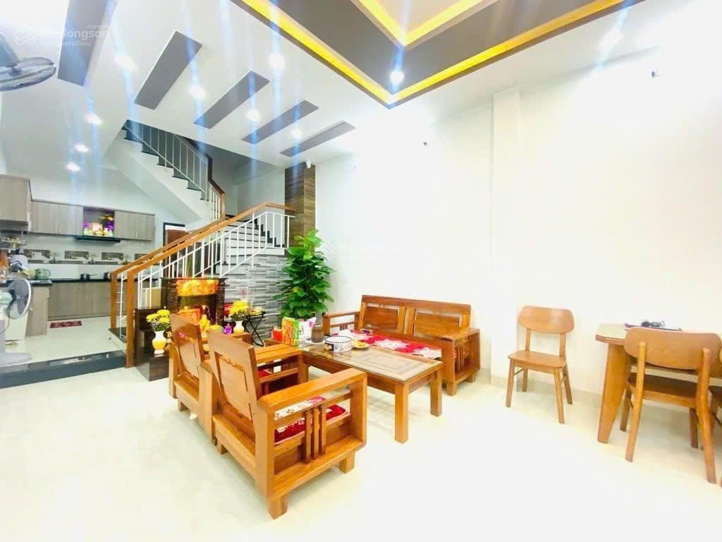 Bán căn nhà 2 tầng lưu trọng lư sát sông, giá chỉ 7,5 tỉ.  quy 0905 959 ***