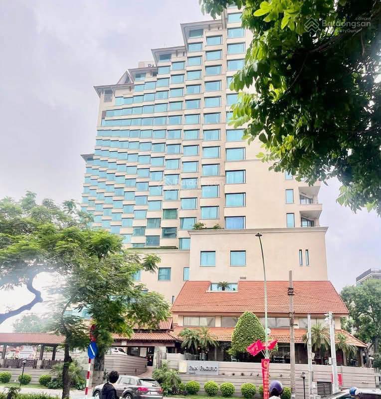 Vị trí vàng ba đình! mặt phố phó đức chính 75m²  6 tầng thang máy  kinh doanh. giá chỉ 50,5 tỷ