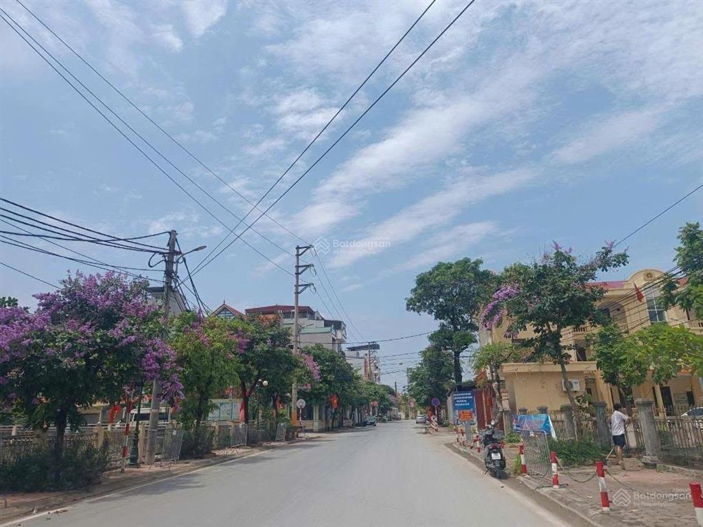 Mặt đường vân canh giá chỉ có 146tr/m2, gần các kđt lớn. phù hợp đầu tư dài hạn và phát triển dự án