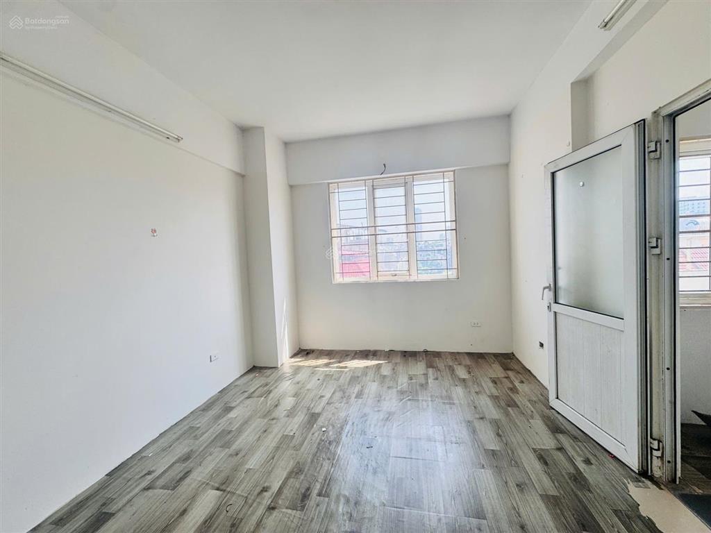 Hot, chỉ 4,5 tỷ có căn hộ 160m2  văn khê, 4pn  phù hợp giữ tiền, cho thuê, gia đình đông người