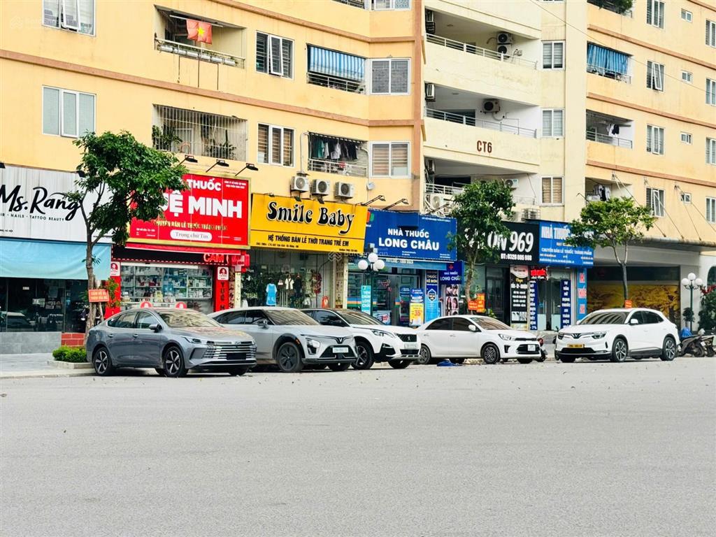 Hot, chỉ 4,5 tỷ có căn hộ 160m2  văn khê, 4pn  phù hợp giữ tiền, cho thuê, gia đình đông người
