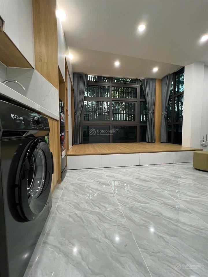 Trường chinh tòa ccmn 6 tầng lô góc dòng tiền 55tr quy hoạch ra mặt phố. tiềm năng tăng giá.