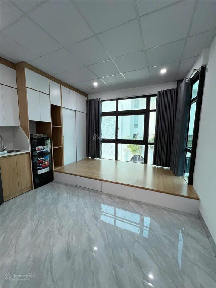 Trường chinh tòa ccmn 6 tầng lô góc dòng tiền 55tr quy hoạch ra mặt phố. tiềm năng tăng giá.