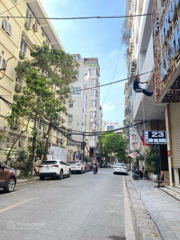 Mặt phố bùi thị xuân, dt 165m, mt 6,5m, nở hậu, giá 114 tỷ. phù hợp xây tòa building văn phòng.