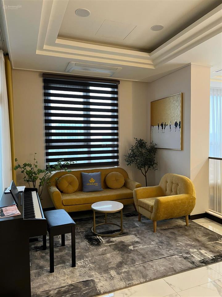 Cho thuê duplex đẳng cấp tại starlake tây hồ tây 231m, 4pn, 4wc full nội thất giá 70tr