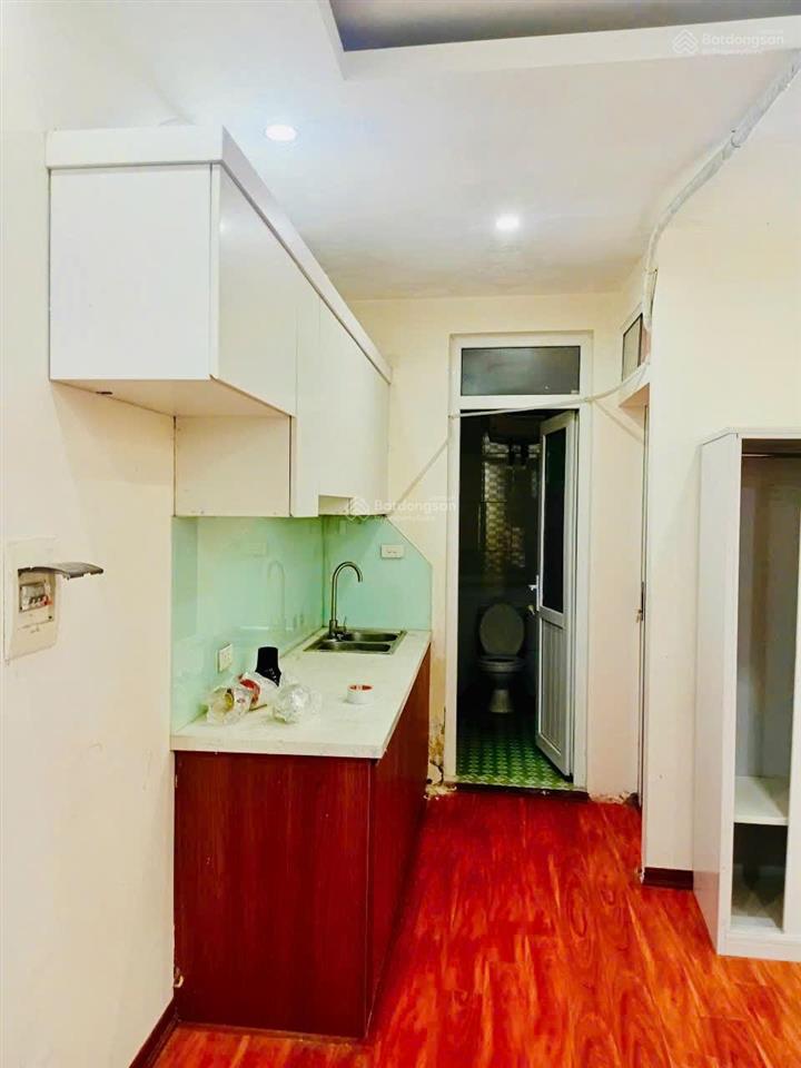 Cho thuê chung cư mini 225, quan hoa, 8 triệu, 50m2, 2pn, 1wc