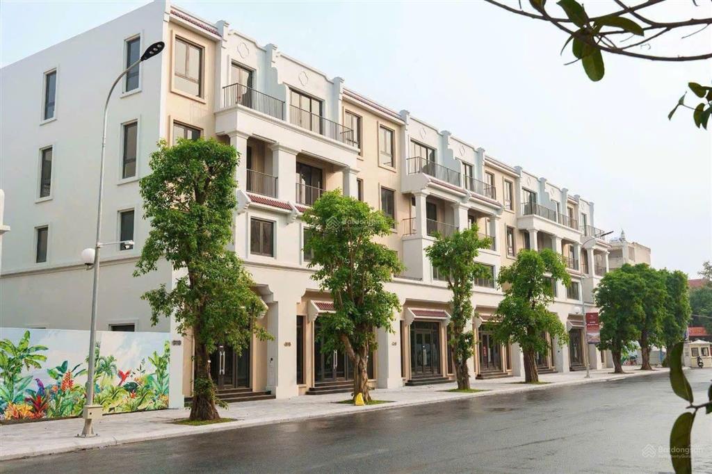 Hàng hiệu siêu rẻ còn sót lại tại dự án vinhomes đan phượng
