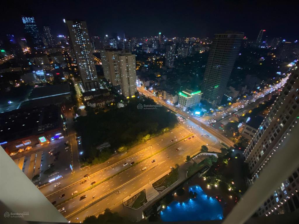 Chính chủ cho thuê căn hộ d'capitale vào tháng 3 này, dt 70m2 2pn 2vs giá chỉ 21,5tr/th
