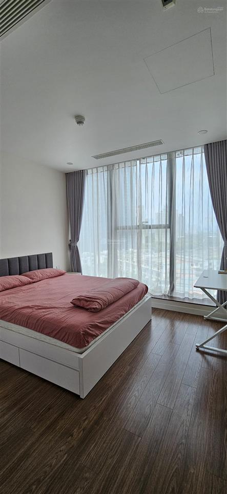 Chính chủ gửi cho thuê căn hộ cao cấp 2 ngủ và 2 ngủ cộng giá chỉ 20 triệu, vào luôn