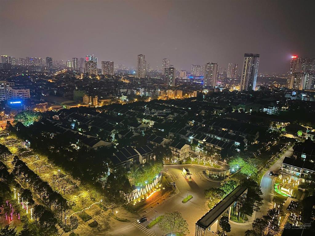 Bán nhanh căn 3pn 108m2 full nội thất, căn góc, tầng đẹp, vào ở luôn, view đối diện club house