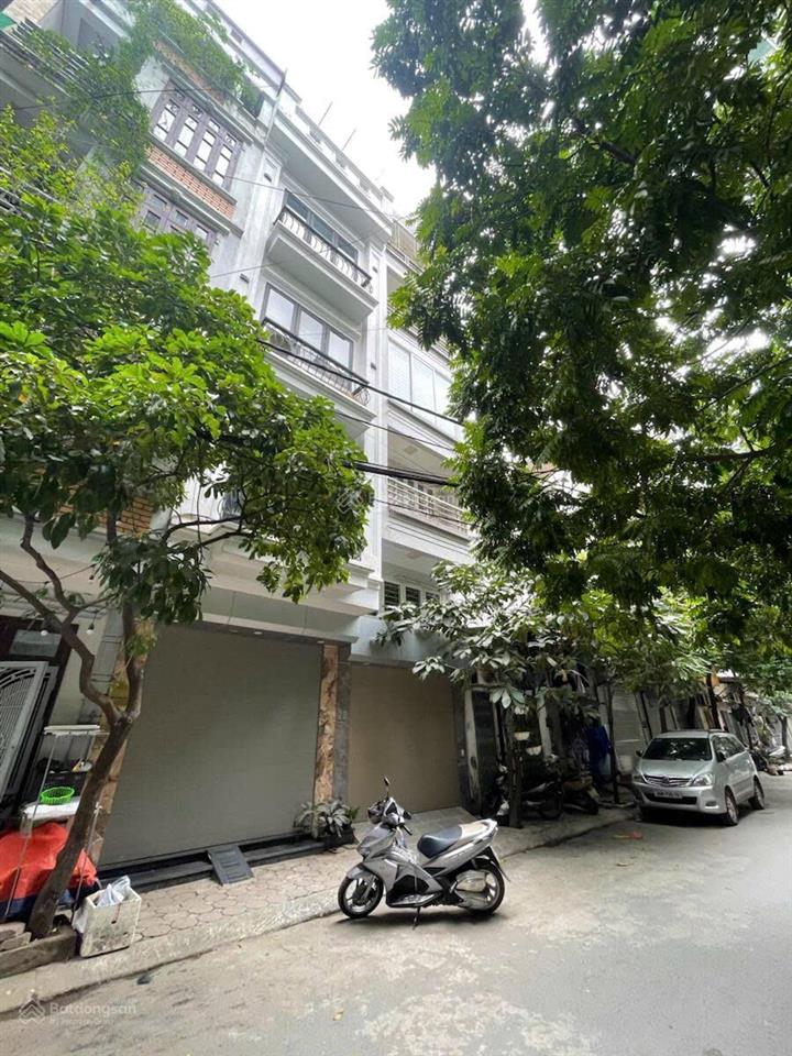 Bán nhà chiến thắng văn quán hà đông, phân lô vỉa hè 3 ô tô tránh đỗ 38m2 giá hơn 12 tỷ