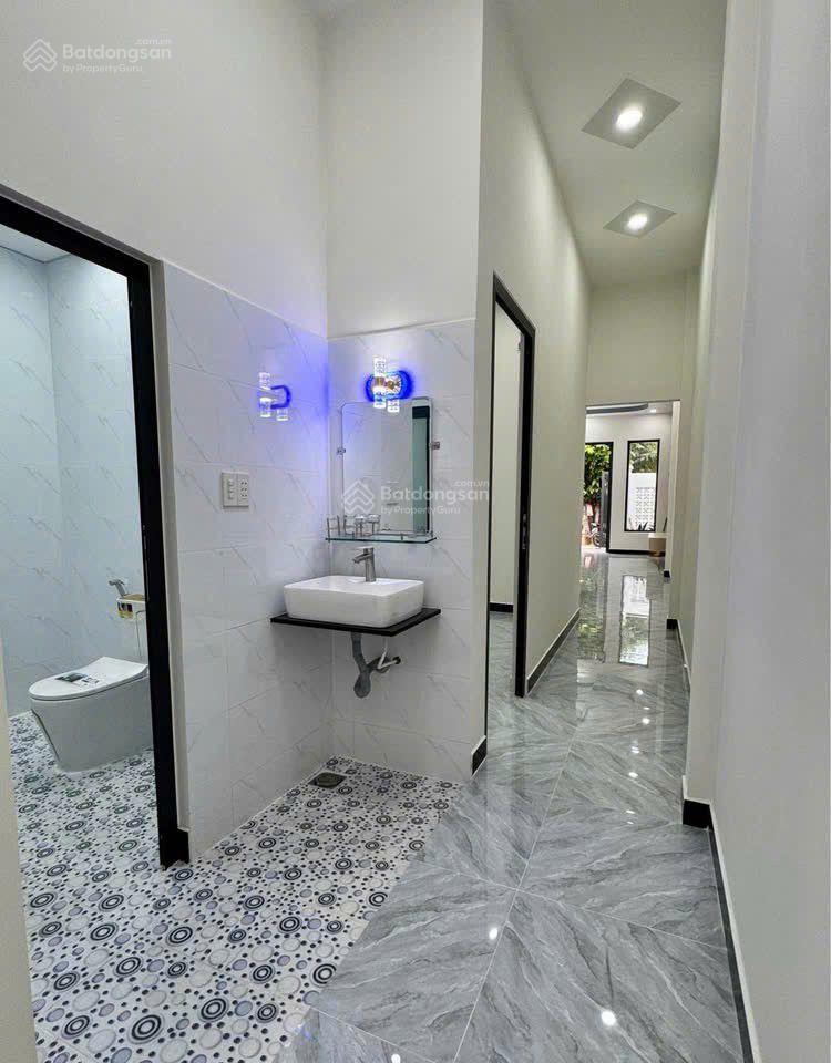 Bán nhà cấp 4 giá chốt nhanh gần chợ đầu mối bình điền