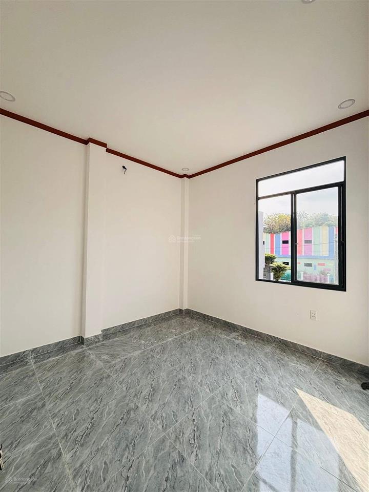 Bán nhà mới ql50 thuộc tphcm giá full 1,3 tỷ shr thổ cư