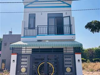 Bán nhà mới ql50 thuộc tphcm giá full 1,3 tỷ shr thổ cư